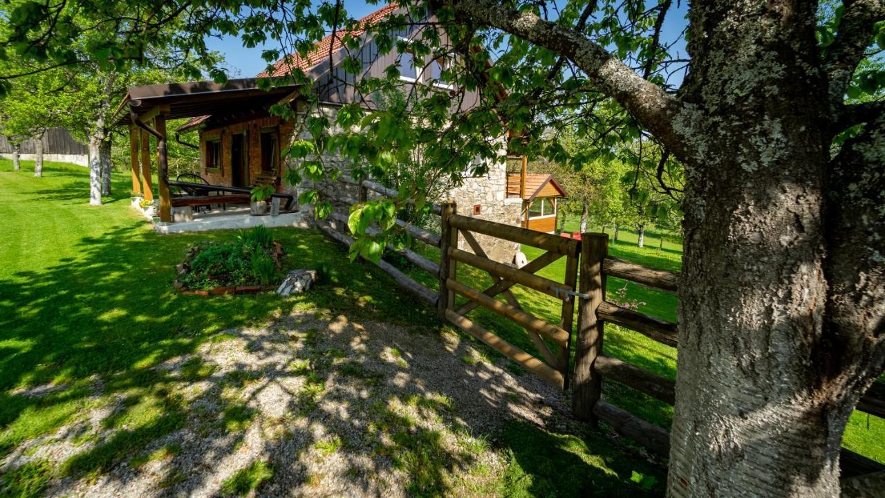 Holiday Home "Sleme" With Jacuzzi, Big Garden And Arbor With Fireplace Skrad Exterior photo