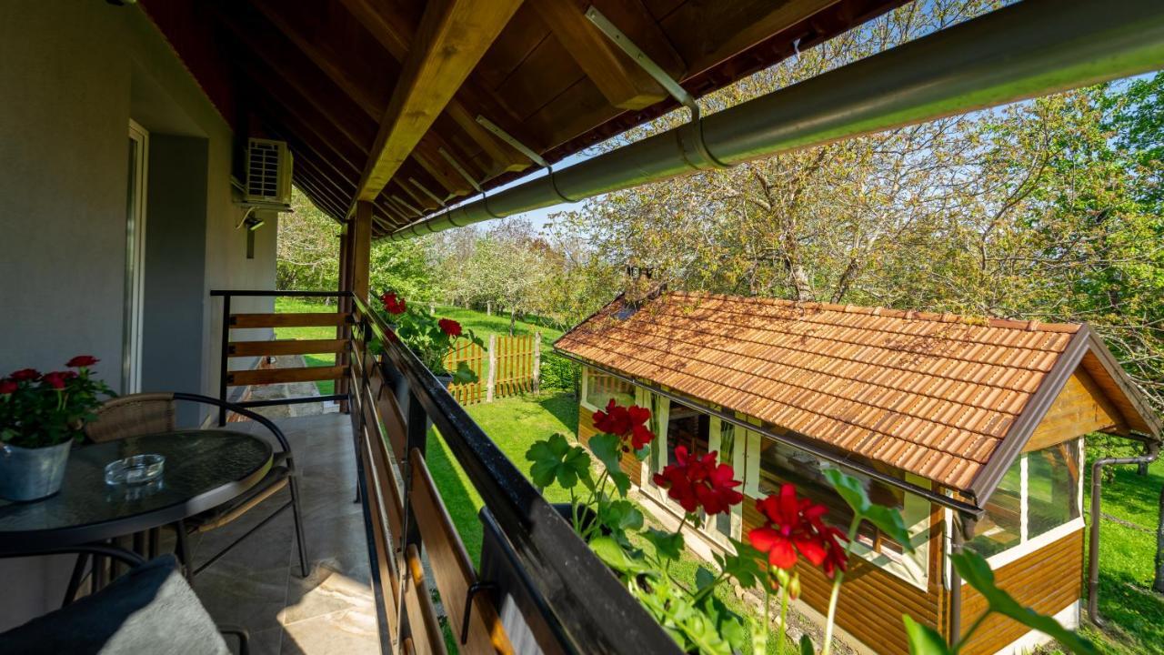 Holiday Home "Sleme" With Jacuzzi, Big Garden And Arbor With Fireplace Skrad Exterior photo